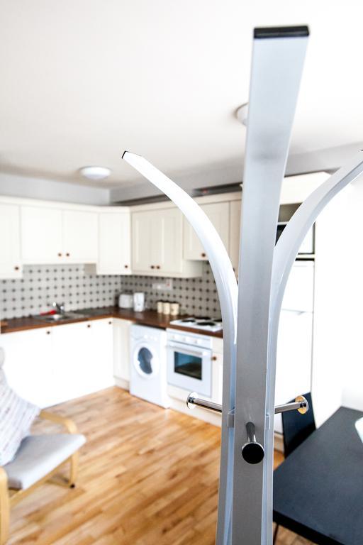Dominick Street Apartments غالواي المظهر الخارجي الصورة