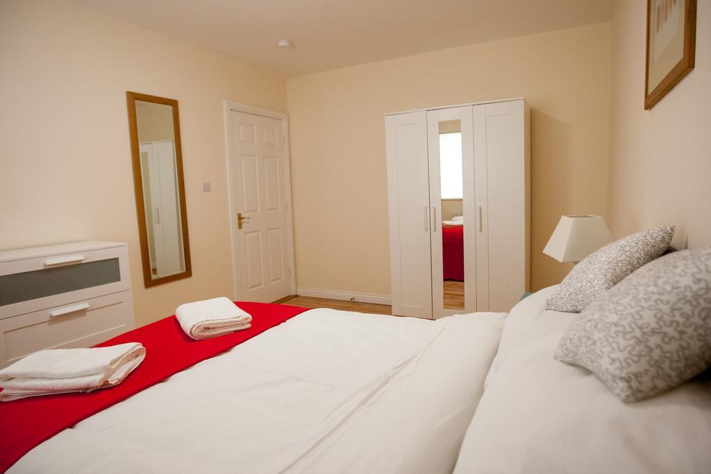 Dominick Street Apartments غالواي المظهر الخارجي الصورة